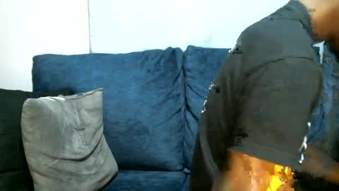 Snapshot of shikwekwe chatting on 09/26/25, 10:14 Collorewamadeals online show from 09/26/25, 10:14