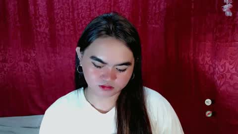 shimilove online show from 01/20/25, 05:04