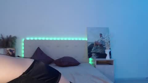 Shinaimg relnofollow src online show from 02/18/25, 05:09