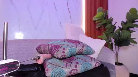 Shine online show from 02/07/26, 03:10