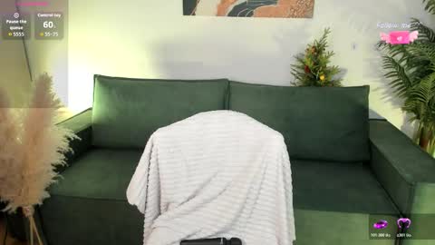 Vivi online show from 12/21/25, 01:18