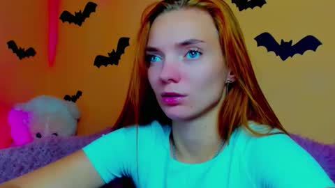 Alexis online show from 10/29/25, 07:04