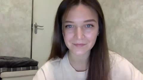 Jesica online show from 11/05/25, 08:42