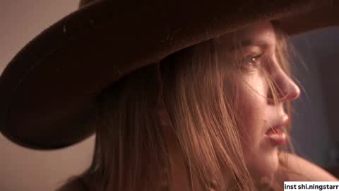 Nika online show from 01/11/25, 08:22