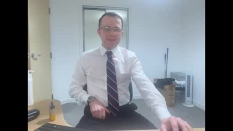 shinjisan0 online show from 11/07/25, 10:43