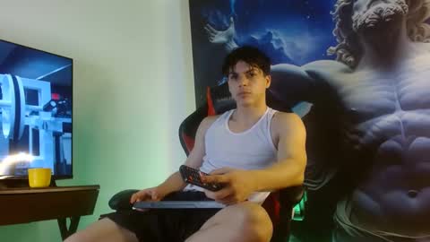 Snapshot of shinobi_grey chatting on 01/08/25, 03:17 .. shinobi .. online show from 01/08/25, 03:17