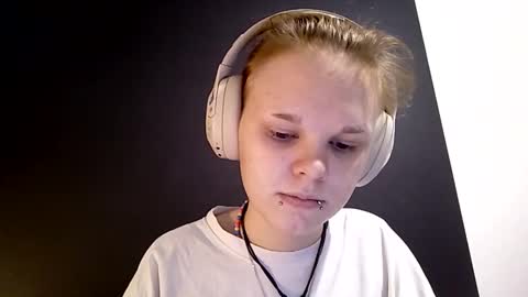 Emma online show from 02/03/26, 08:41