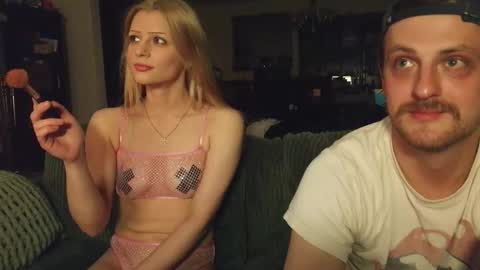 shinyandused online show from 11/14/25, 12:20