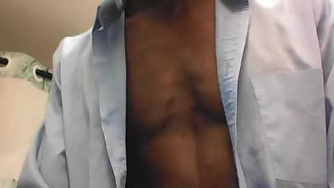 Snapshot of shinyhead69 chatting on 03/21/26, 11:15 shinyhead69 online show from 03/21/26, 11:15