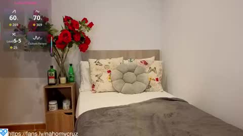 shinyplace online show from 02/18/26, 09:33