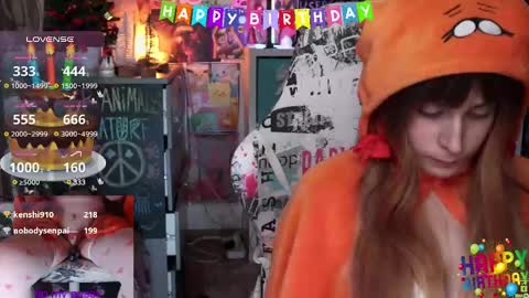 Im Lilu Rosenblum  Guys I have   ----Ill be glad to see you there online show from 02/20/25, 02:57