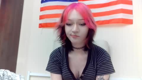 Luna online show from 02/20/26, 10:10