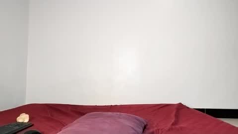 Shi-ro online show from 03/27/26, 12:38