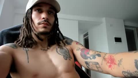 Snapshot of shiryu_ak chatting on 08/05/26, 02:42 -- online show from 08/05/26, 02:42