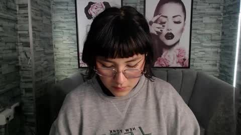 shizuko_b online show from 09/10/25, 02:55