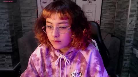 shizuko_b online show from 10/07/25, 03:04