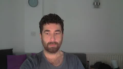 shoemaker online show from 12/04/25, 12:03