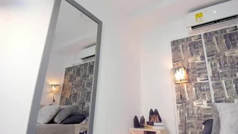 SHOFIA online show from 04/18/26, 07:58