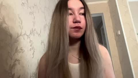 Snapshot of shondrafridlington chatting on 03/31/26, 01:44 Kalisa online show from 03/31/26, 01:44