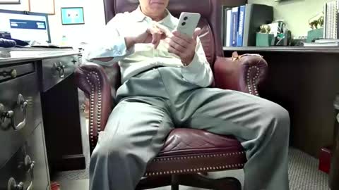 nikolas send dm for an appointment online show from 03/26/26, 12:11