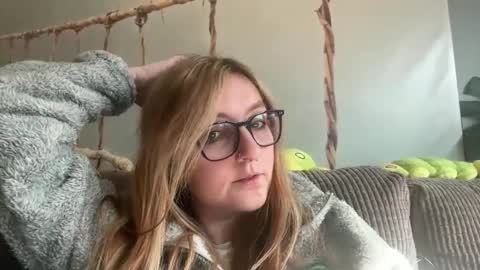 short sweetpea online show from 03/02/25, 11:29