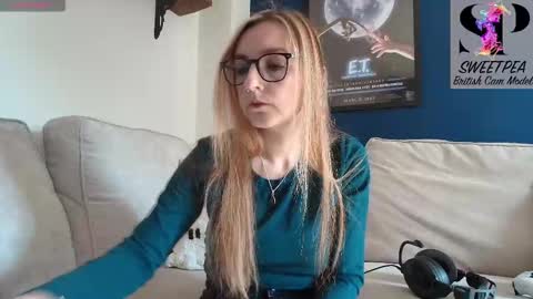 short sweetpea online show from 09/30/25, 10:20