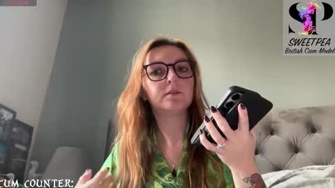 short sweetpea online show from 10/13/25, 09:20