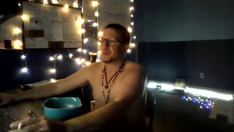 Snapshot of shortmel chatting on 05/14/26, 04:52 shortmel online show from 05/14/26, 04:52
