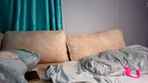 Snapshot of shortsexykitty chatting on 06/23/26, 07:12 sexxy online show from 06/23/26, 07:12