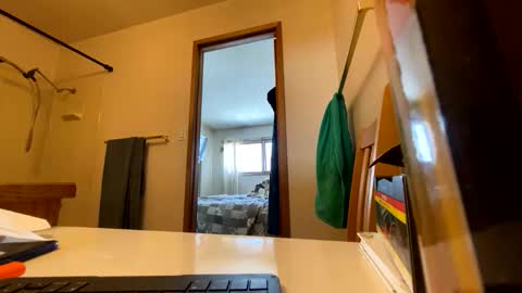 shorty920505 online show from 02/20/26, 07:03