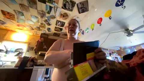 shorty920505 online show from 04/20/26, 11:28