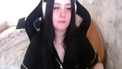 show_for_you online show from 04/16/26, 08:04