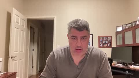 Snapshot of showmet chatting on 02/05/25, 12:53 Chicago Guy online show from 02/05/25, 12:53