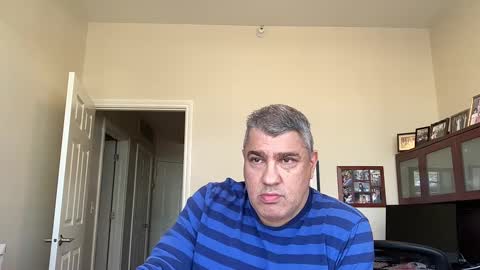 Snapshot of showmet chatting on 02/25/25, 08:41 Chicago Guy online show from 02/25/25, 08:41