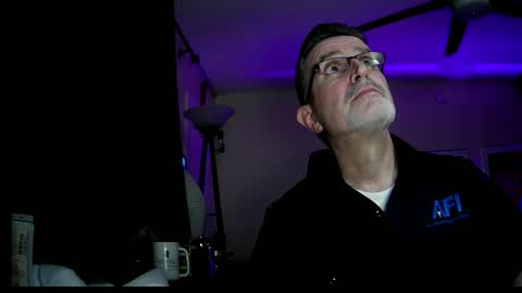 shrewtamer online show from 12/28/24, 05:23