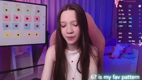 Neila online show from 04/18/26, 02:21