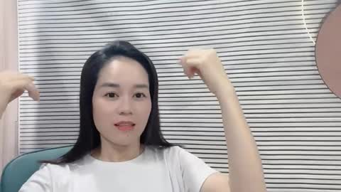 Hua yi online show from 06/07/26, 01:32