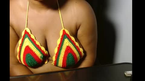 Snapshot of shuga05 chatting on 09/09/25, 05:07 Shuga online show from 09/09/25, 05:07