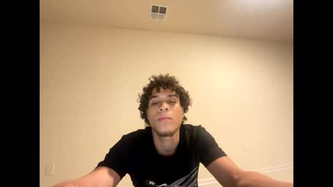 shurthingxx online show from 02/18/25, 10:49