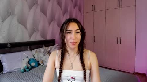 Mika online show from 12/10/24, 06:01