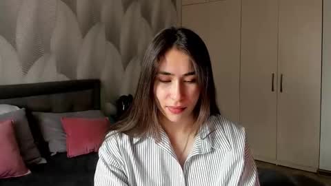 Mika online show from 02/27/26, 04:01