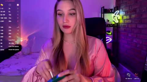 Alice online show from 11/23/25, 11:26