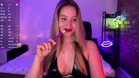 Alice online show from 12/16/25, 11:32