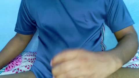 Snapshot of shy_eyes_ chatting on 12/22/24, 01:55 shyeyes online show from 12/22/24, 01:55