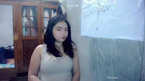 Snapshot of shy_innocent_girl chatting on 06/16/26, 04:48 shy_innocent_girl online show from 06/16/26, 04:48