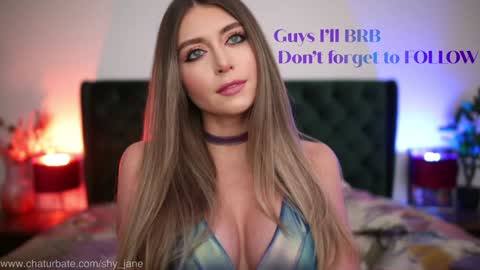 Snapshot of shy_jane chatting on 12/18/24, 03:33 Jane online show from 12/18/24, 03:33