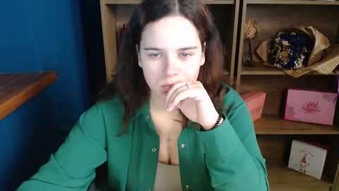 shy_lil online show from 10/12/25, 10:03