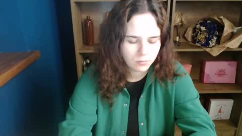 shy_lil online show from 10/18/25, 12:28