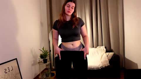 shy_nerd_babyy online show from 01/20/25, 11:35