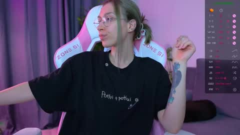  HI i am Marcy online show from 10/17/25, 04:20